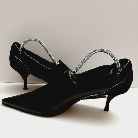 Donald J. Pliner Black Heels - Picture 13 of 16